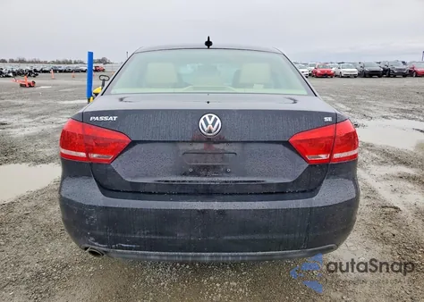 2014 Volkswagen Passat Se z USA, uszkodzony, nr VIN 1VWBP7A30EC015932